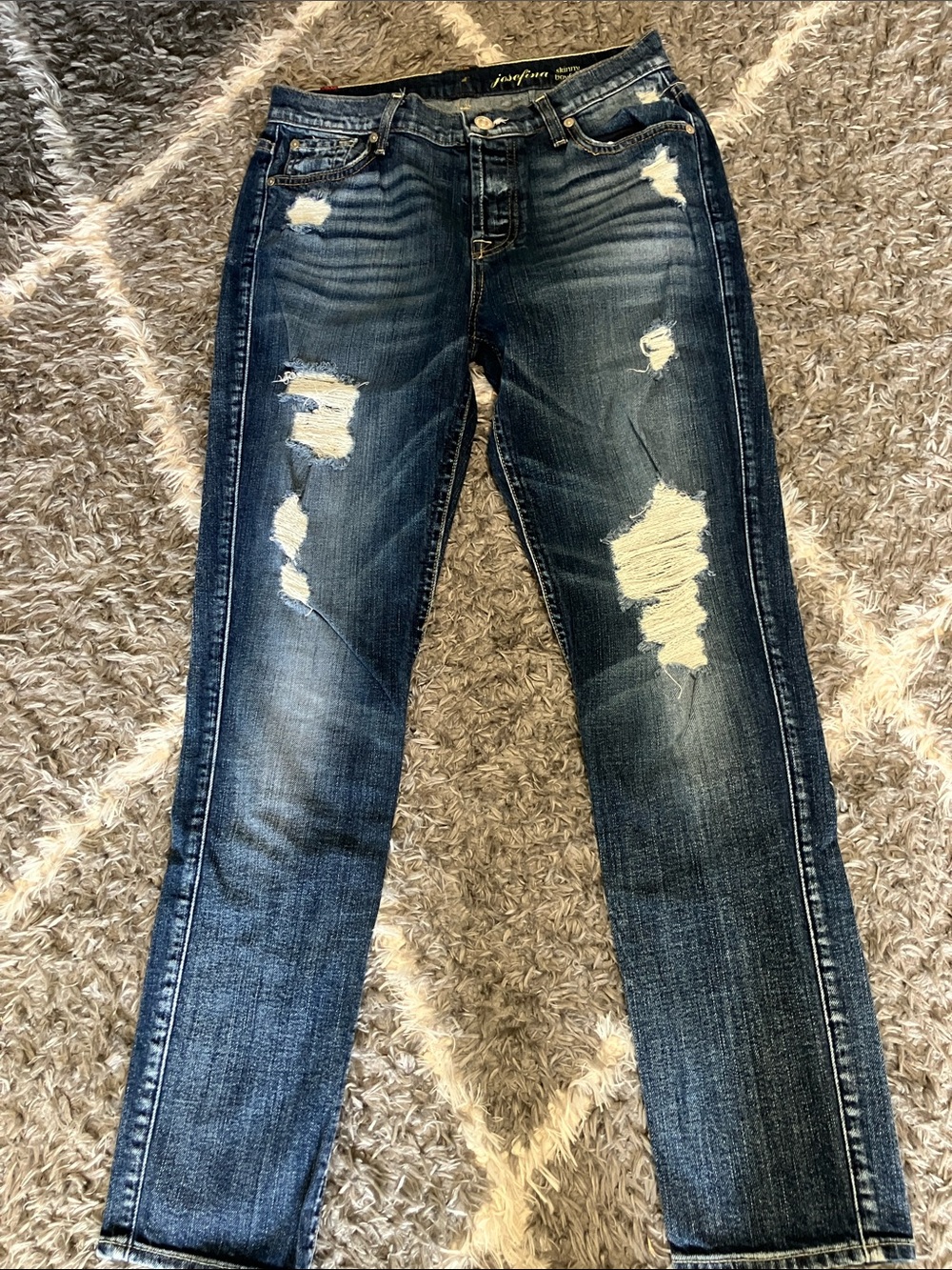 Distressed Dark Wash Skinny boyfriend Jeans - Blue
